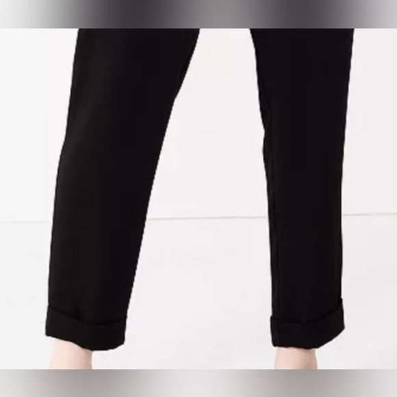 BLACK PANT BY SO, PLEATED WITH CUFFED HEM. SIZE 7 RUN LARGE. NEW WITHOUT TAG. - Picture 15 of 16